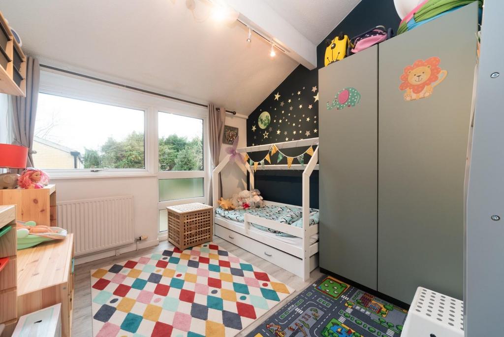 Bedroom  2.jpg