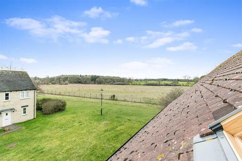 29 Birch Drive, Bradwell Village, Burford, OX18 4XH