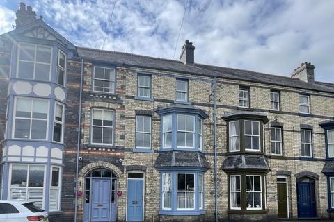 Frondeg, 14 Ffrydan Road, Bala, LL23 7RT