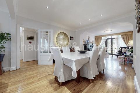 6 bedroom semi-detached house for sale, Basing Hill, NW11