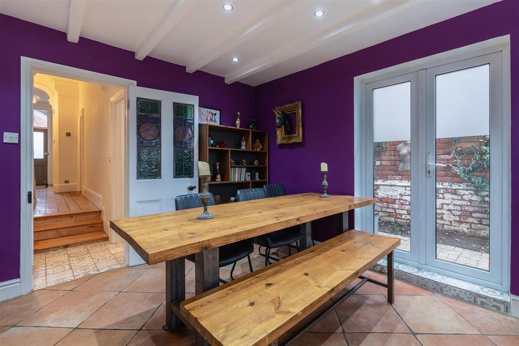 Kitchen-2.jpg
