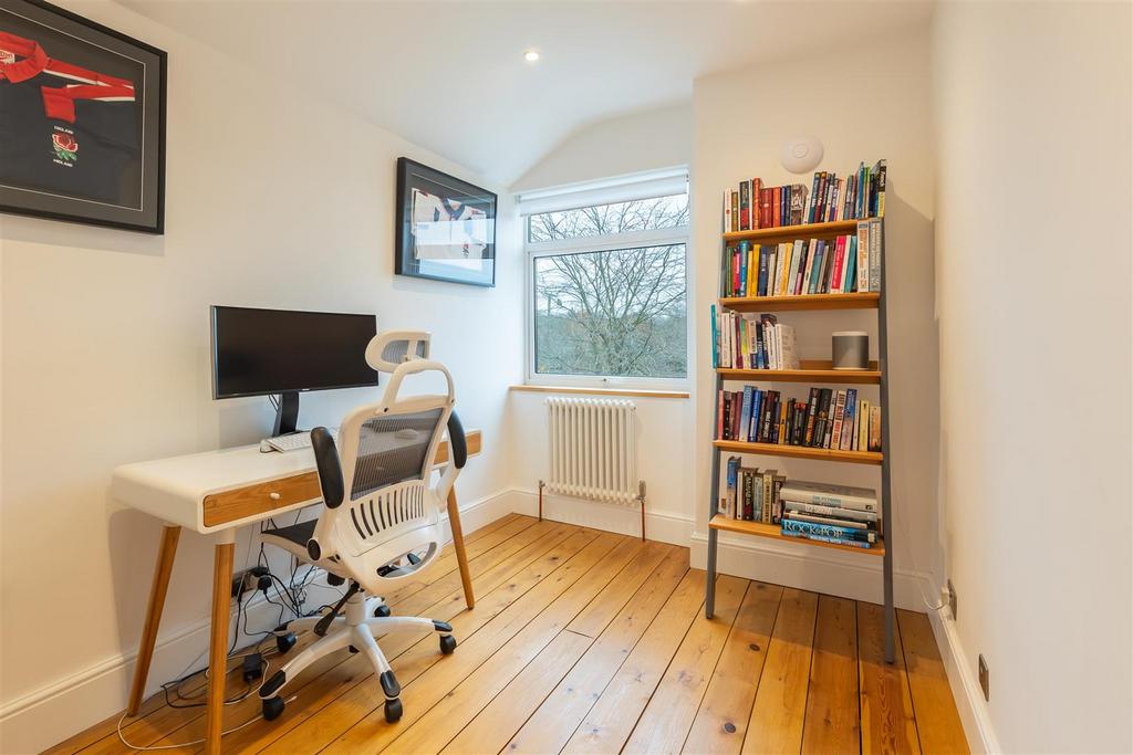 Office-1.jpg
