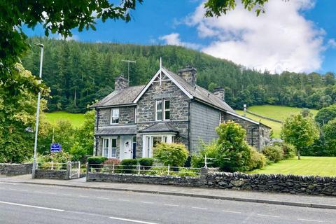 undefined, Bod Gwynedd, Betws Y Coed