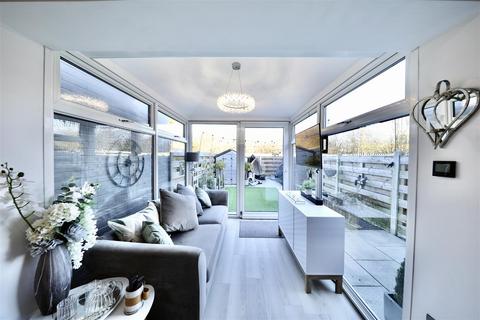66 Summergangs Road, Hull, HU8 8LP