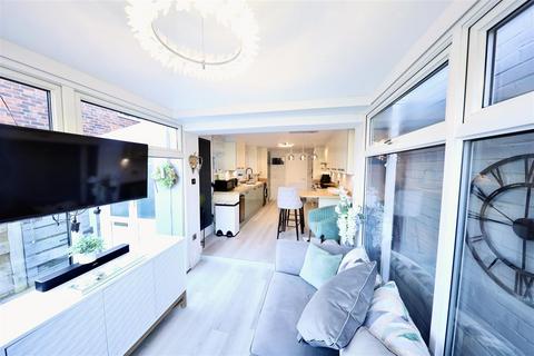66 Summergangs Road, Hull, HU8 8LP