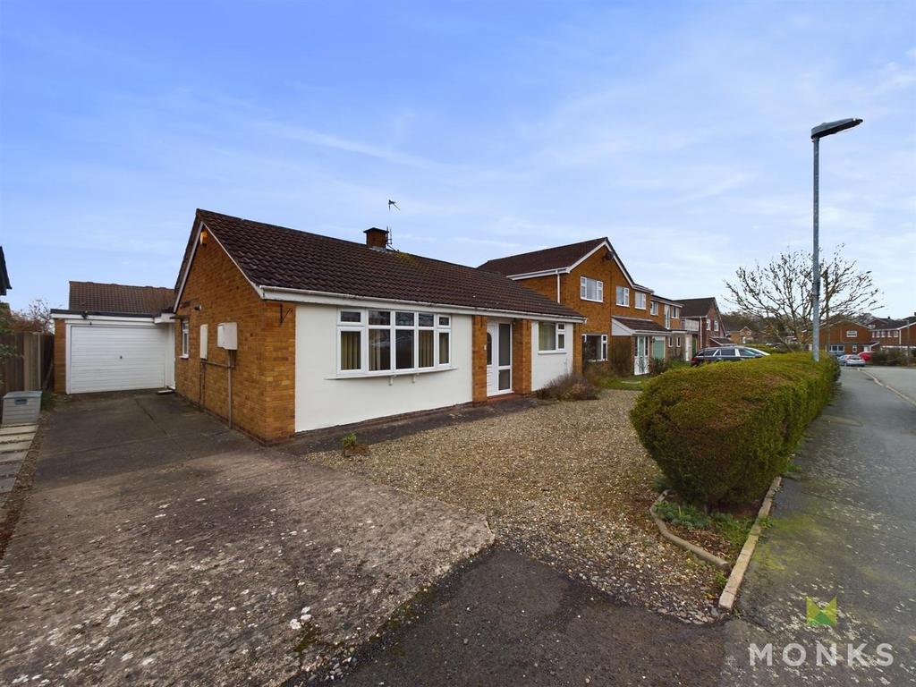 Christchurch Drive, Bayston Hill 3 bed detached bungalow for sale £