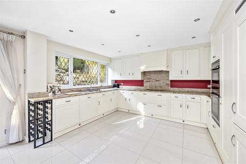 5 bedroom detached house for sale, Woodland Drive, Hove