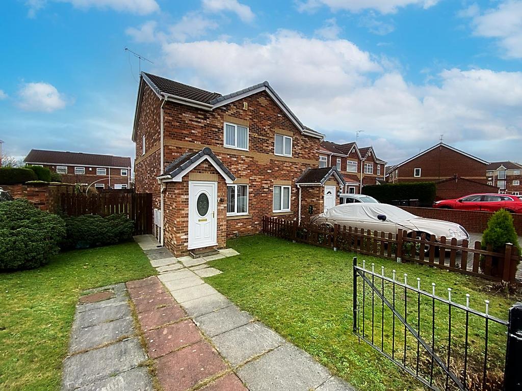 Praetorian Drive, Wallsend 2 bed semidetached house for sale £135,000