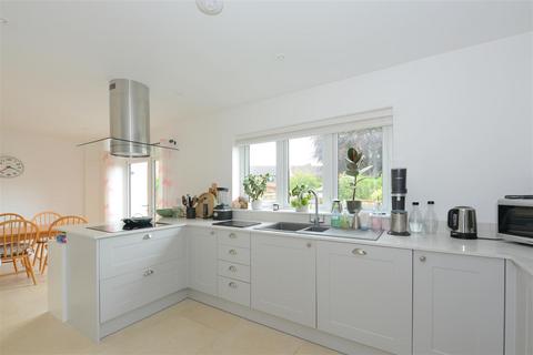 4 bedroom detached house for sale, New College Road, off London Road, Shrewsbury