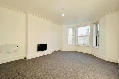 33b Brockman Road, Folkestone, CT20 1DJ