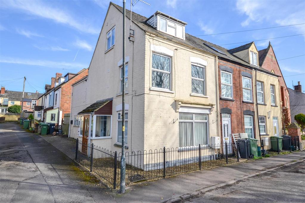 Oldminster Road, Sharpness, Berkeley 1 bed flat for sale £140,000
