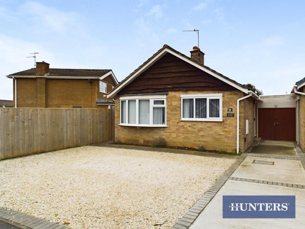 Viking Road, Bridlington, YO16 6TW 3 bed detached bungalow £250,000