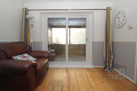 299 Carters Mead, Harlow, CM17 9EZ
