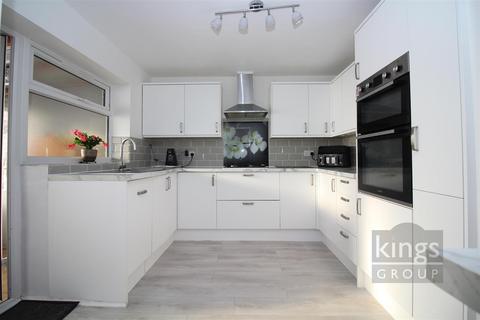 299 Carters Mead, Harlow, CM17 9EZ