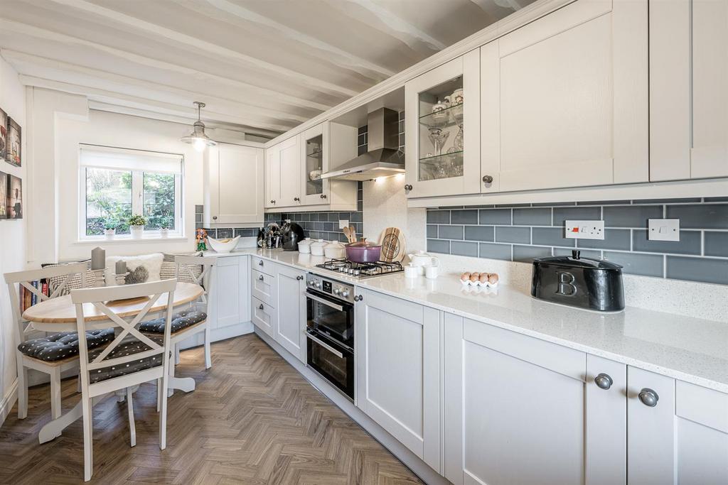 Damson Cottage, Churchill, Kidderminster, DY10 3LY 2 bed cottage for