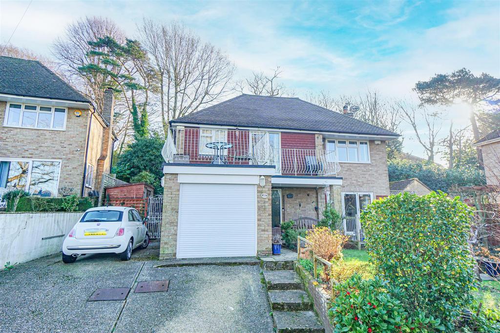 St Helens Park Road, Hastings 4 bed detached house for sale £500,000
