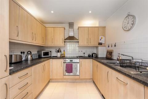 1 bedroom apartment for sale, Medland House, Branch Road, Limehouse, E14