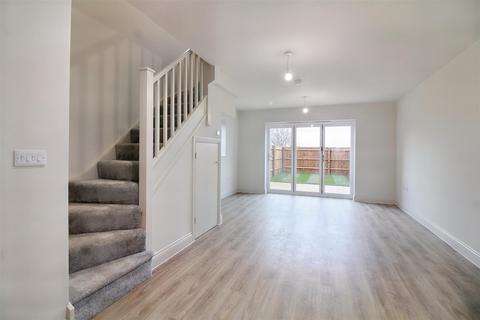 2 bedroom end of terrace house for sale, Station Road, Quainton