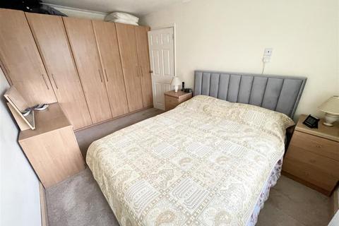 7 Border Drive, Upton, Poole, BH16 5DU