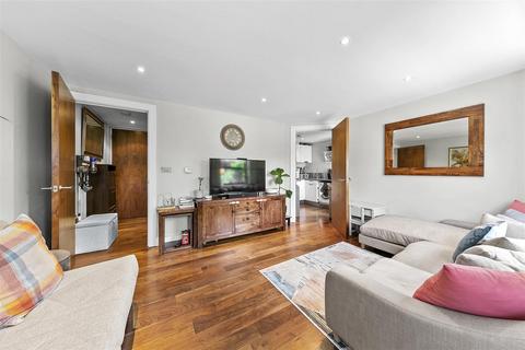 2 bedroom apartment for sale, Coleshill Road, Teddington