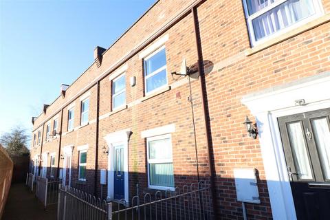 1 bedroom terraced house for sale, Railway View, Crewe