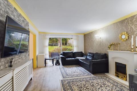 The Chesters Ridge Langley, South Croydon, CR2 0AR