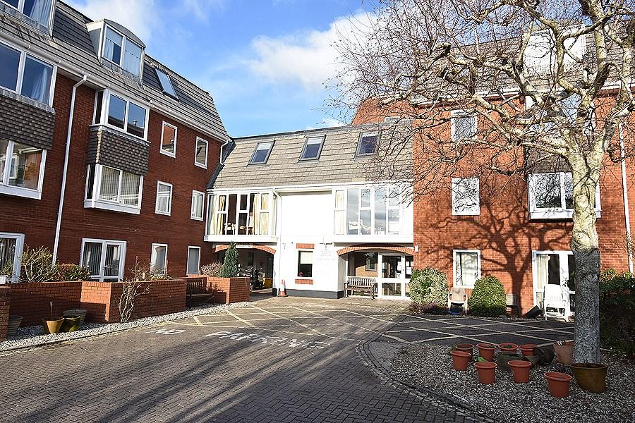 Bartholomew Street West, Exeter, EX4 1 bed retirement property for sale