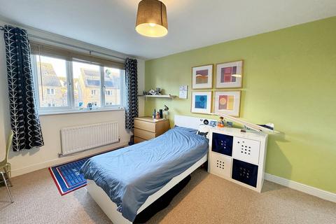 4 Catchpole Drive, Kesgrave, Ipswich, IP5 2HE