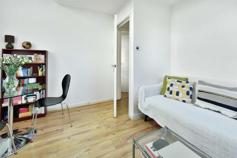 1 bedroom flat to rent, Dalgarno Gardens, Ladbroke Grove