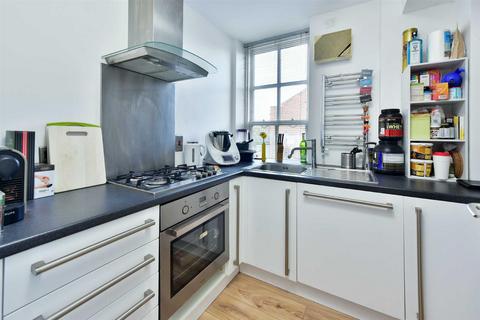 1 bedroom flat to rent, Dalgarno Gardens, Ladbroke Grove