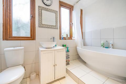44 Wharncliffe Road, London, SE25 6SL