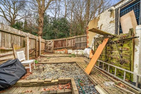 44 Wharncliffe Road, London, SE25 6SL