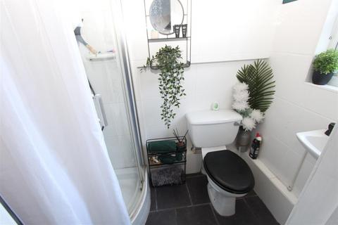 74 James Street, Sheerness, ME12 2PY