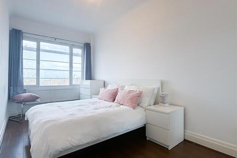 4 bedroom apartment to rent, Fursecroft, George Street, W1H