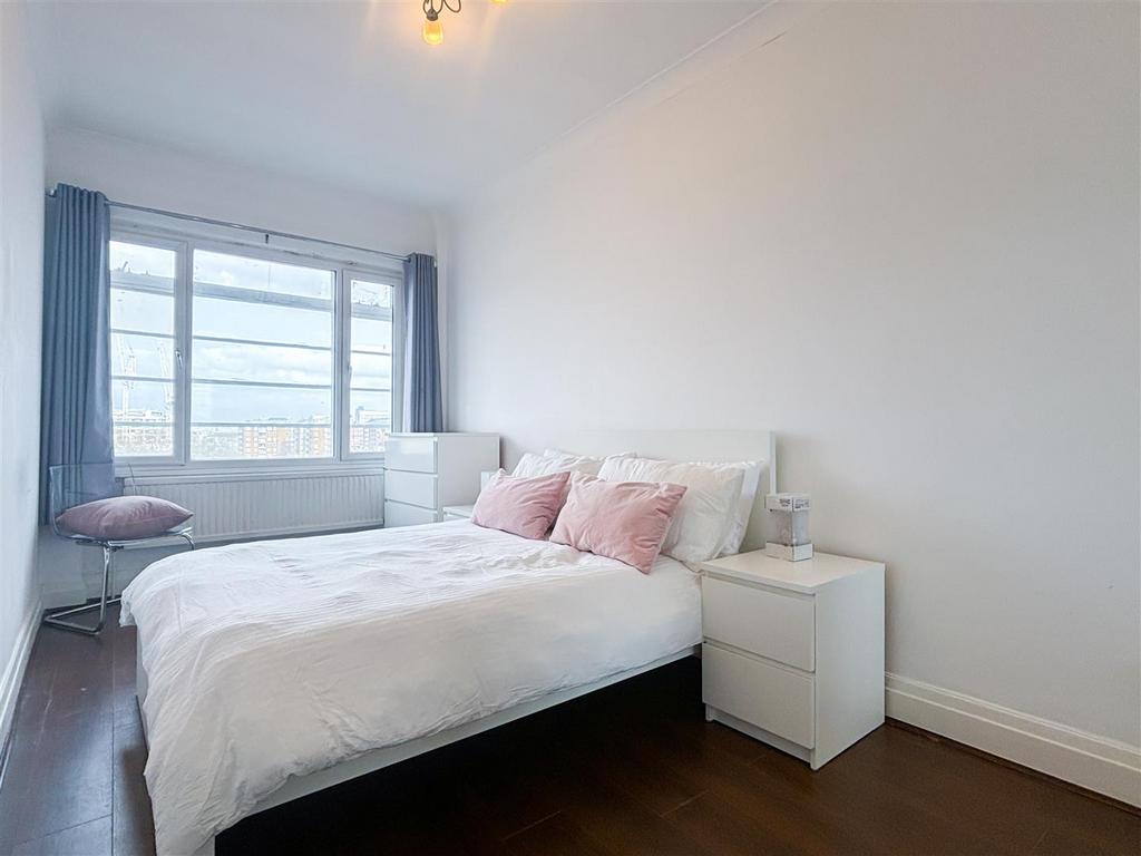 Bedroom 2 (1 of 1).jpg