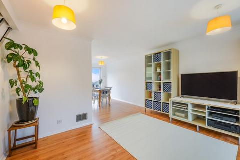 79 Headley Grove, Tadworth, KT20 5JH