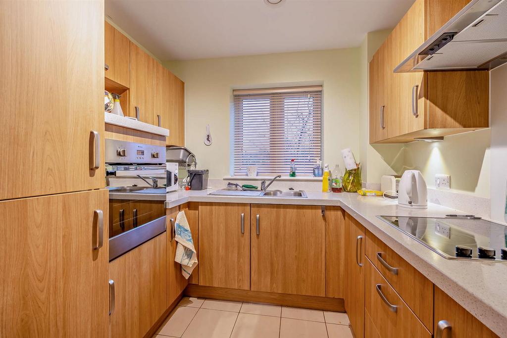 8579504-interior16-800.jpg