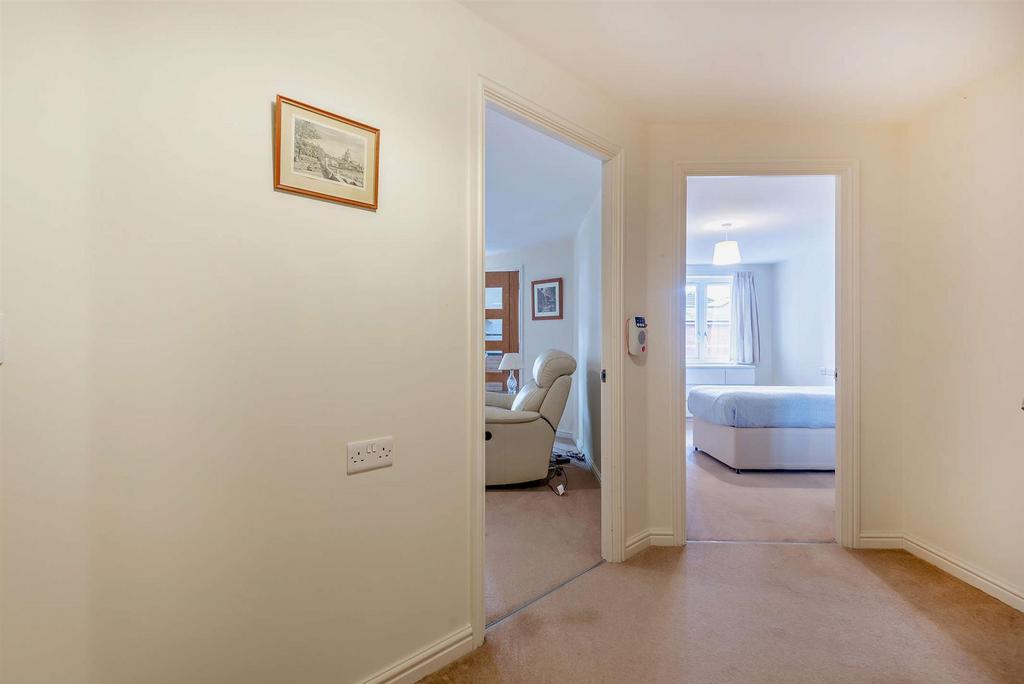 8580806-interior02-800.jpg