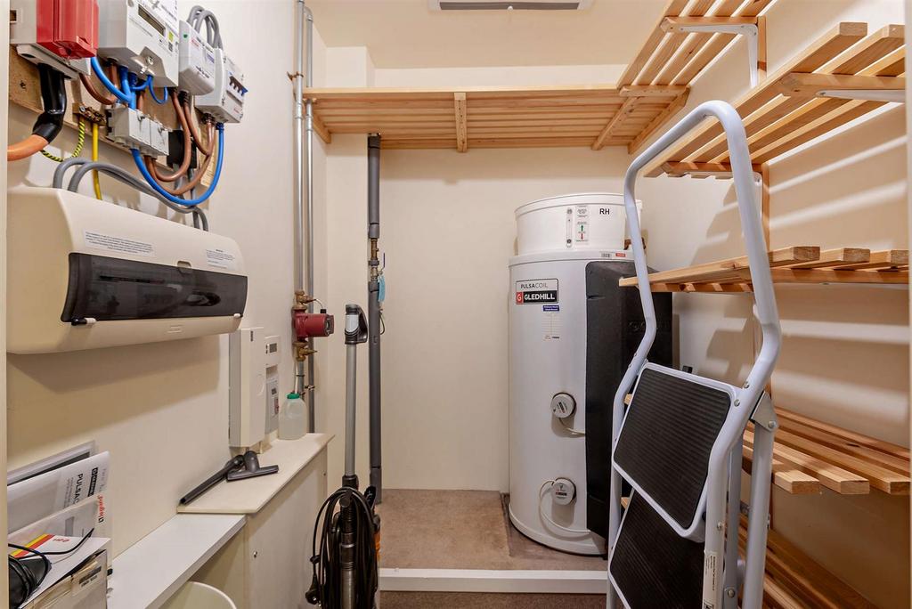 8580806-interior01-800.jpg