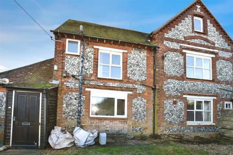 4 bedroom semi-detached house for sale, Weybourne, Holt