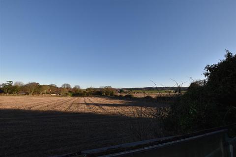 4 bedroom semi-detached house for sale, Weybourne, Holt