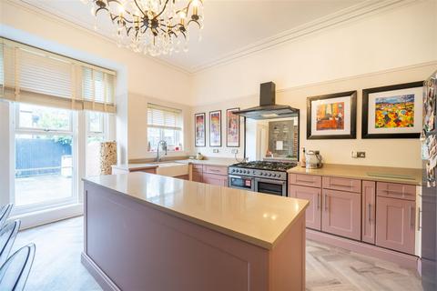 17 Balls Road, Prenton, CH43 5RF