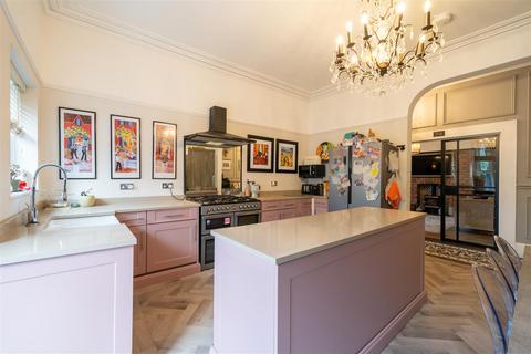 17 Balls Road, Prenton, CH43 5RF