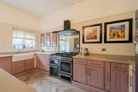 17 Balls Road, Prenton, CH43 5RF