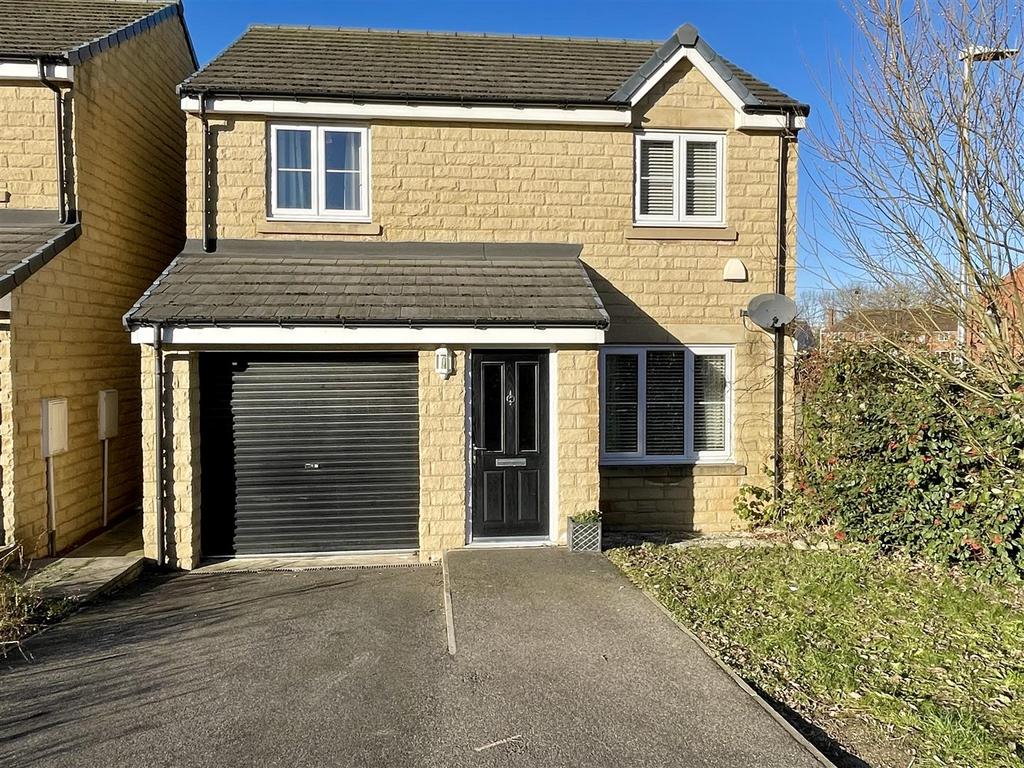 Norham Drive, Darlington 3 bed detached house for sale £185,000