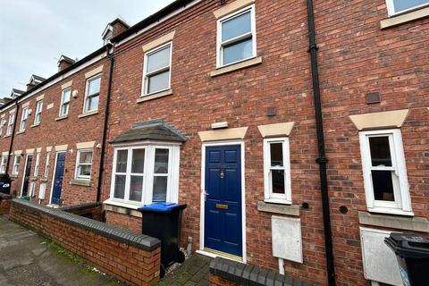 6 bedroom terraced house to rent, New Street, Leamington Spa