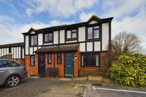 3 bedroom semi-detached house for sale, Kings Chase, East Molesey