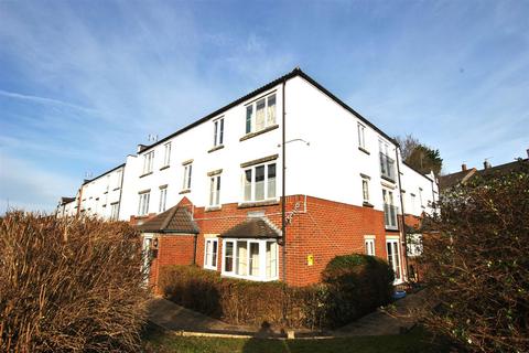 Flat 18, Sturminster Lodge Sturminster Road, Bristol, BS14 8ED