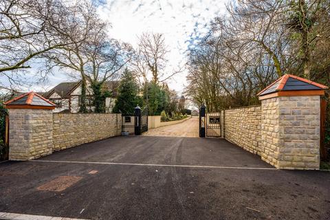 5 bedroom detached bungalow for sale, Black Lion Road, Gorslas, Llanelli