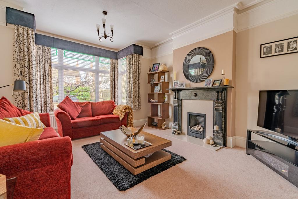 Prestbury Road, Cheltenham, GL52 5 bed semidetached house for sale £
